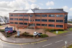 Wizz Air HQ lands at Grade A office building at Luton...